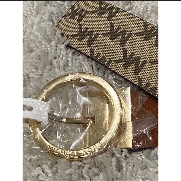 Michael Kors, reversible Genuine Leather Belt - Picture 1 of 3